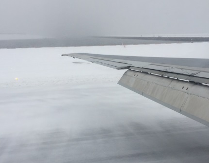 Passenger Photo Taken During Landing of Delta Flight 1086 at LGA on 5 March 2015 (Credit: via NTSB)