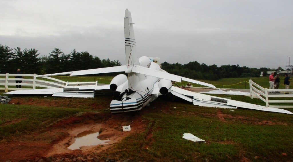 Wreckage of Dassault Falcon 50 N114TD at  Greenville Downtown Airport, SC (Credit: NTSB)