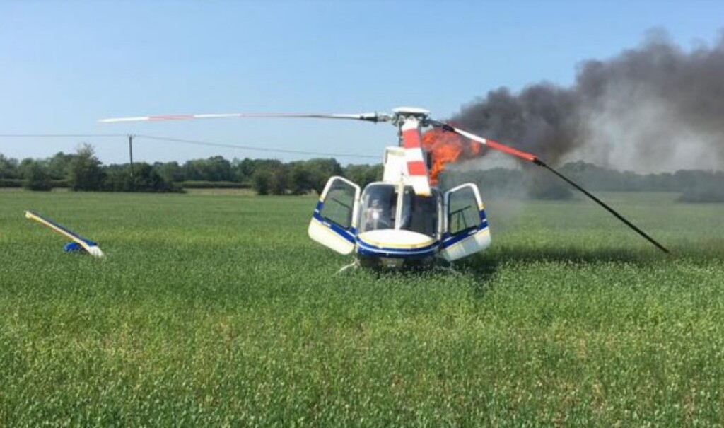 Bell 407 N120HH on Fire c30 Seconds After Landing (Credit: Pilot via AAIB)