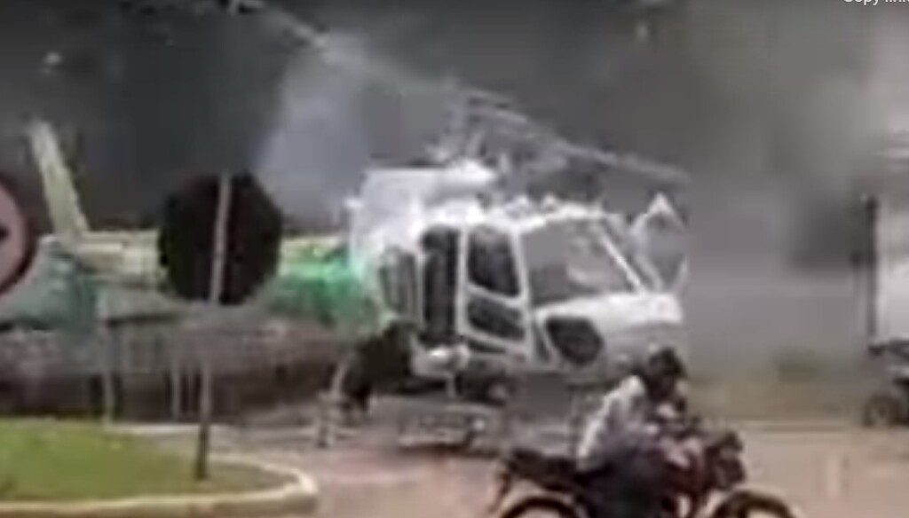 Click to Watch Video of Truck Colliding with Police Airbus AS350B2 Helicopter PR-CJD (Credit: Aviação Bahia)