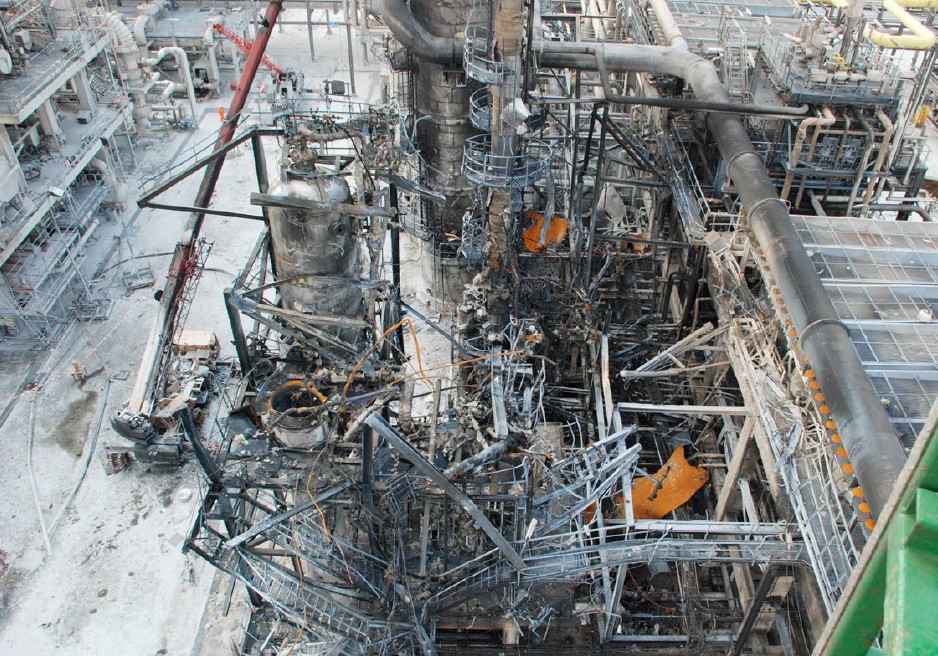 Shell Moerdijk U4800 Plant After the Explosion (Credit: Police via DSB)