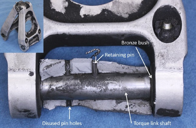 Torque Link with Fracture Lug In Situ (Credit: ATSB)