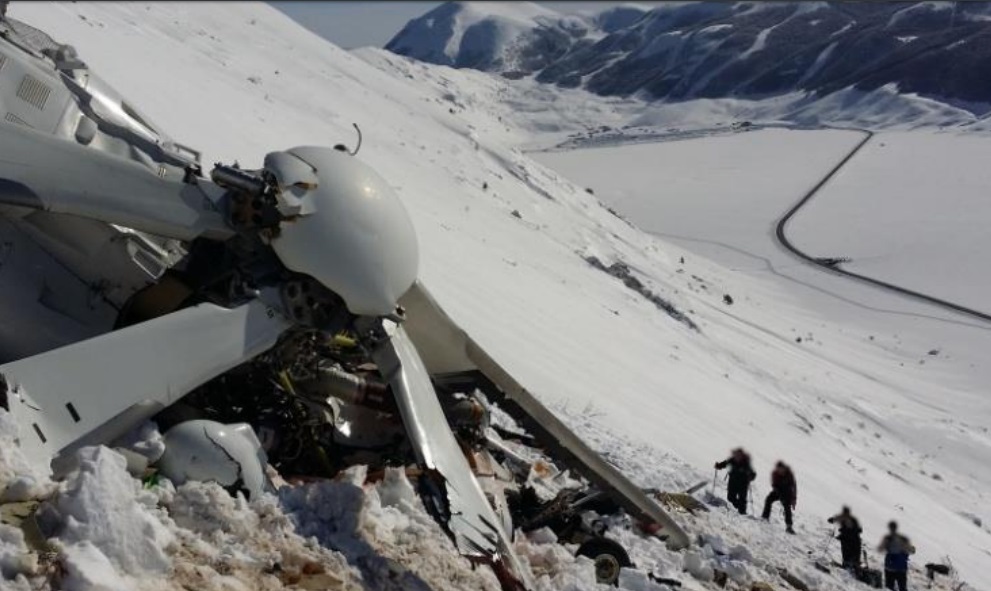 Wreckage of HEMS Leonardo AW139 EC-KJT of INAER Aviation Italia (a Babcock  company) on Mount Cefalone (Credit: ANSV)