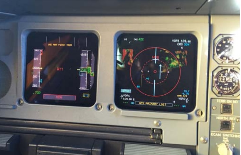 Displays on XL Airways A330 F-GRSQ (Credit: via BEA)