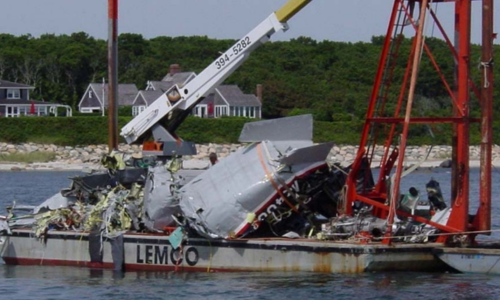 Wreckage of Colgan B1900D N240CJ Being Recovered (Credit: NTSB)