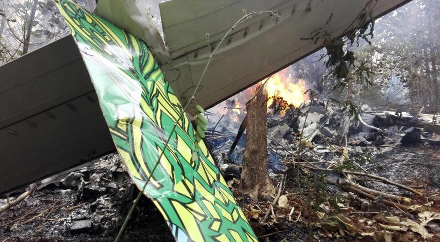 Wreckage of Nature Air Cessna C208B Grand Caravan TI-BEI (Credit: Ministerio de Seguridad Pública Costa Rica)