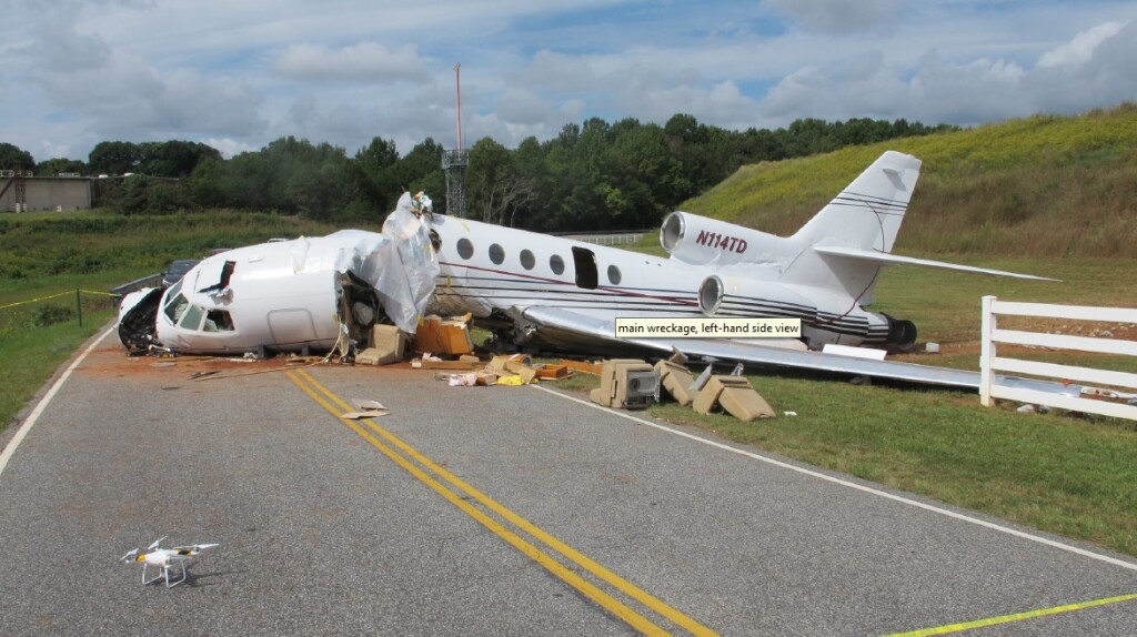 Wreckage of Dassault Falcon 50 N114TD at  Greenville Downtown Airport, SC (Credit: NTSB)