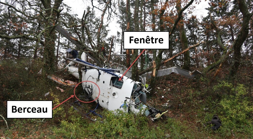 Wreckage of Airplus Hélicoptères Airbus AS350B3 F-GKMQ  after HESLO Accident (Credit: BEA)