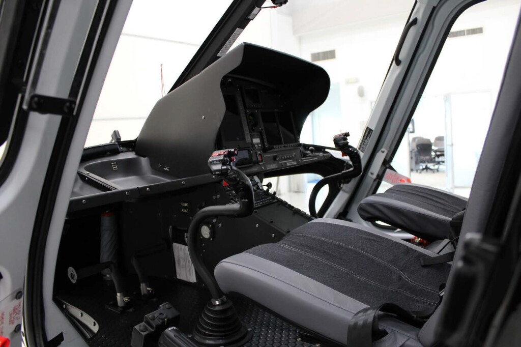 Cockpit of of Airbus Helicopters AS350Be (H125) N907PL (Credit: via NTSB)