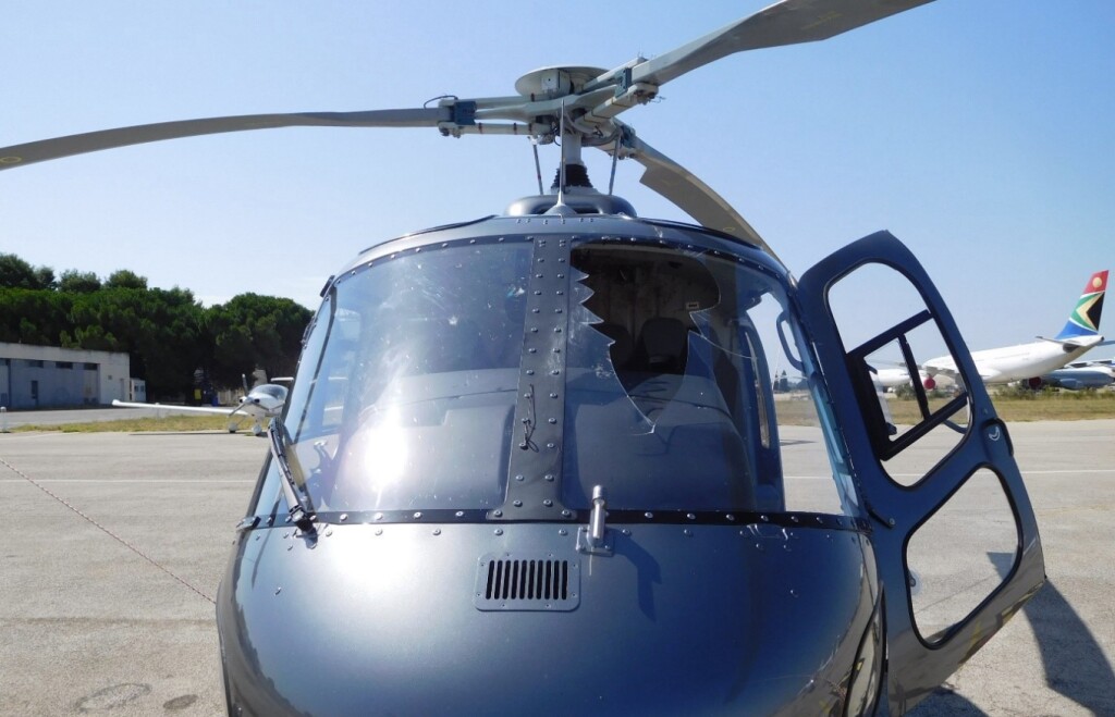 Airbus Helicopters AS350B3e / H125 F-HJSC of  Société LEI MOA after Bird Strike with Red Kite (Credit: BEA)
