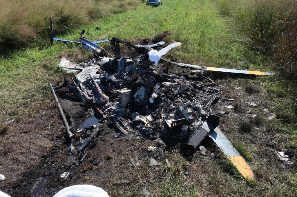Wreckage of Air Methods / Duke Life Flight, Airbus Helicopters BK117C2 / EC145 N146DU near Hertford, NC (Credit: NTSB)
